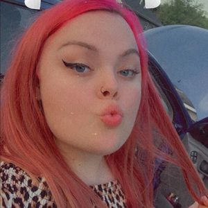 Meet your Posher, Jasmine